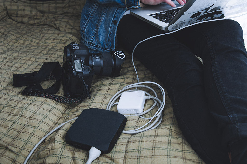 This Battery Pack is The Perfect Buddy For Your Laptop